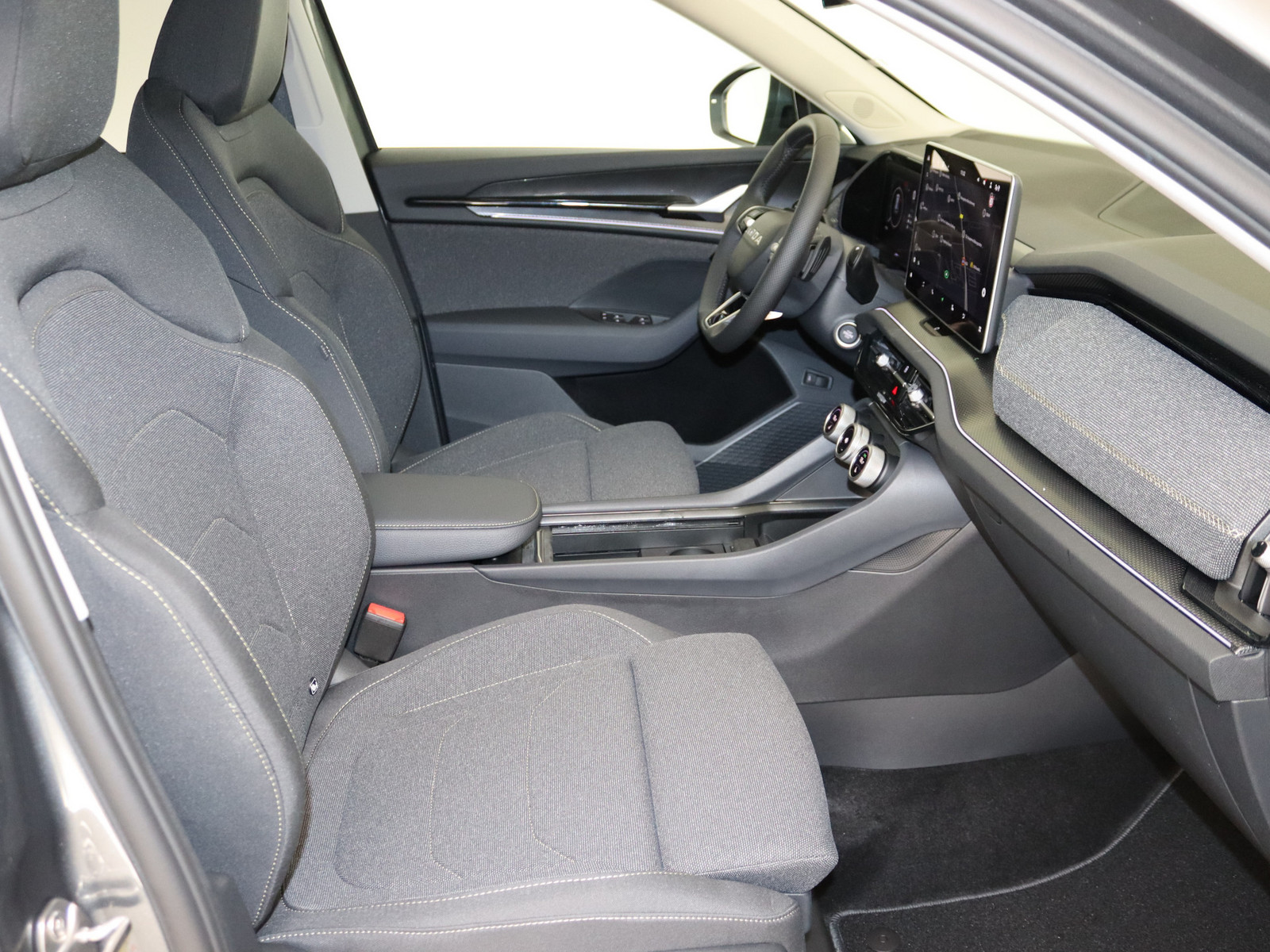 SKODA Kodiaq 1.5 TSI mHEV Selection SKODA Kodiaq 1.5 TSI mHEV Selection