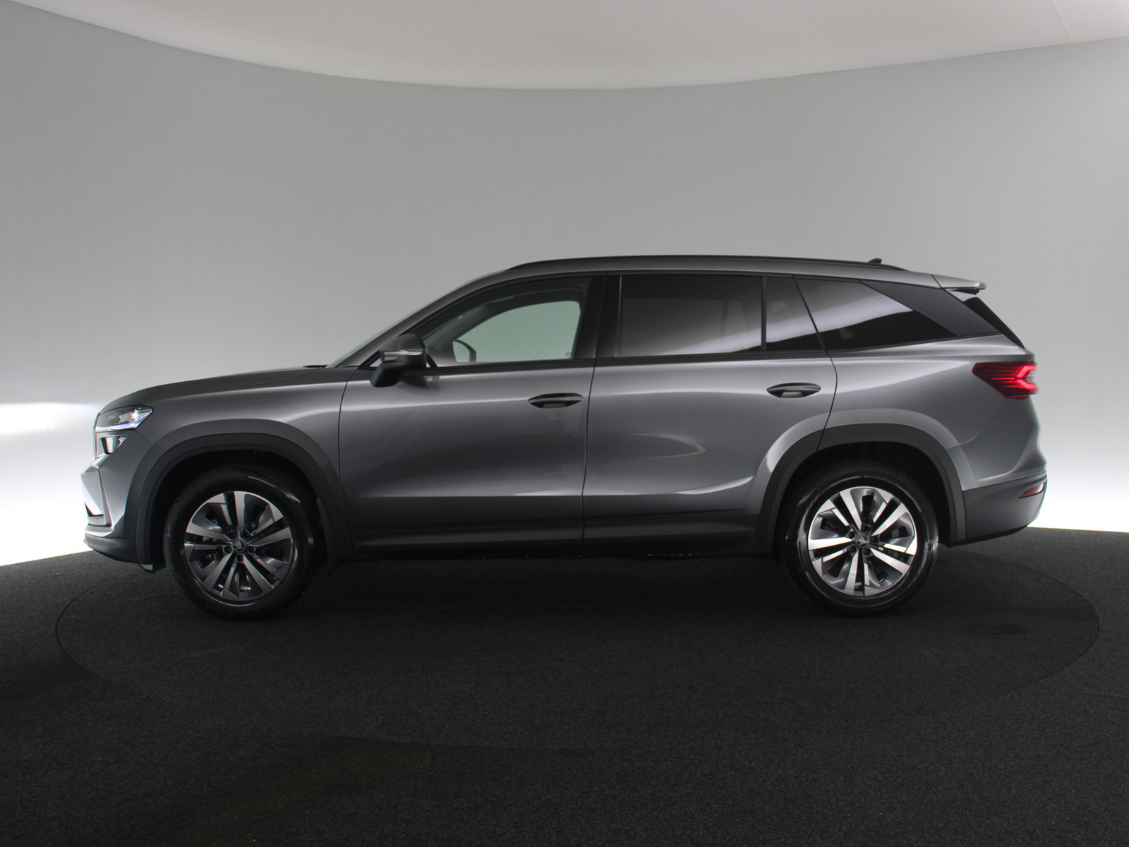 SKODA Kodiaq 1.5 TSI mHEV Selection SKODA Kodiaq 1.5 TSI mHEV Selection