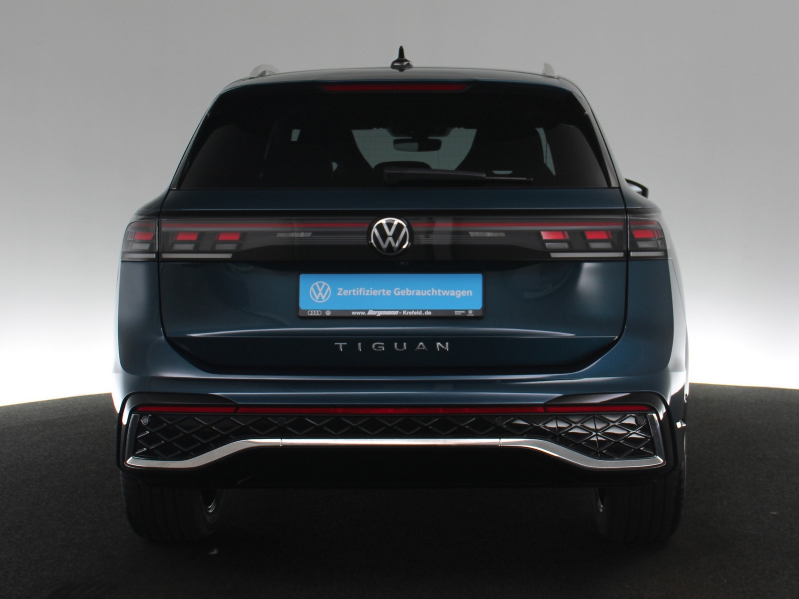 VW Tiguan 2.0 TDI R-Line VW Tiguan 2.0 TDI R-Line