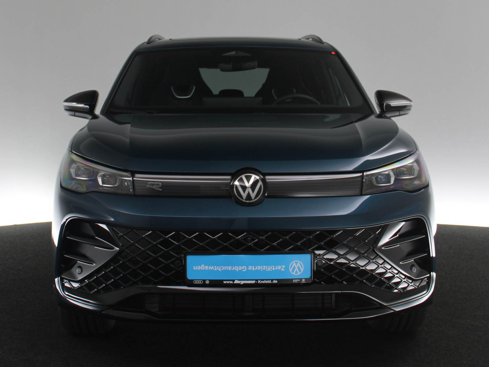VW Tiguan 2.0 TSI R-Line 4Motion VW Tiguan 2.0 TSI R-Line 4Motion