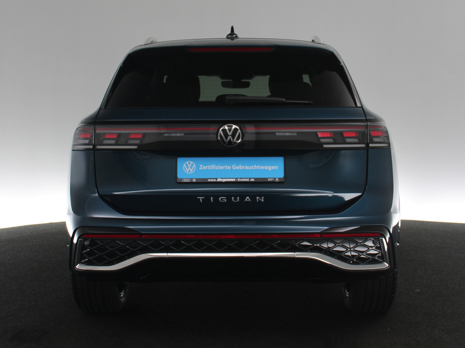 VW Tiguan 2.0 TDI R-Line VW Tiguan 2.0 TDI R-Line