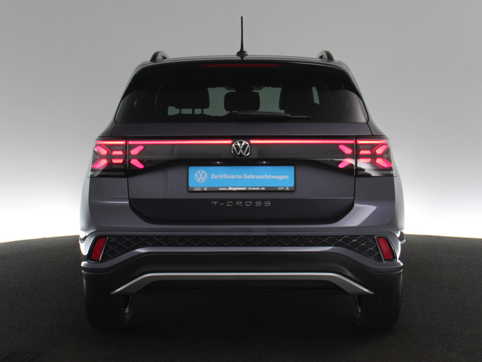 VW T-Cross 1.5 TSI R-Line VW T-Cross 1.5 TSI R-Line