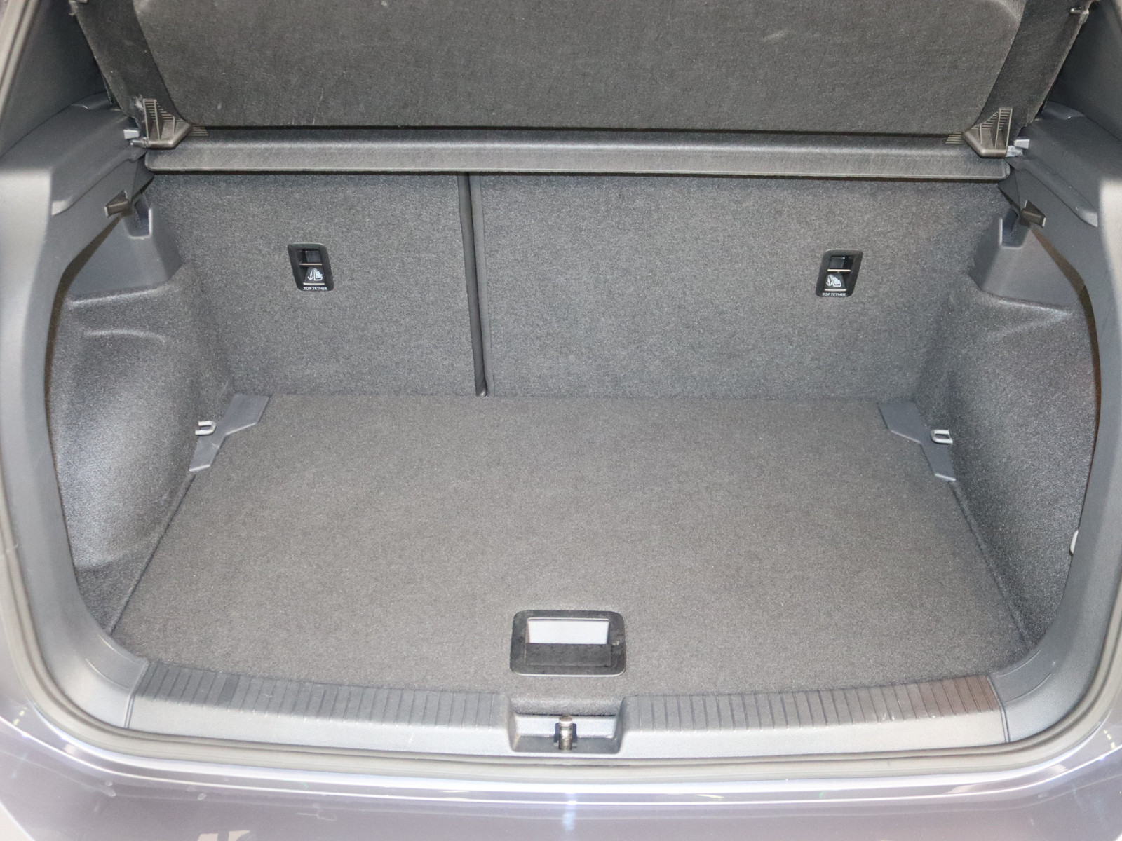 VW T-Cross 1.5 TSI R-Line VW T-Cross 1.5 TSI R-Line