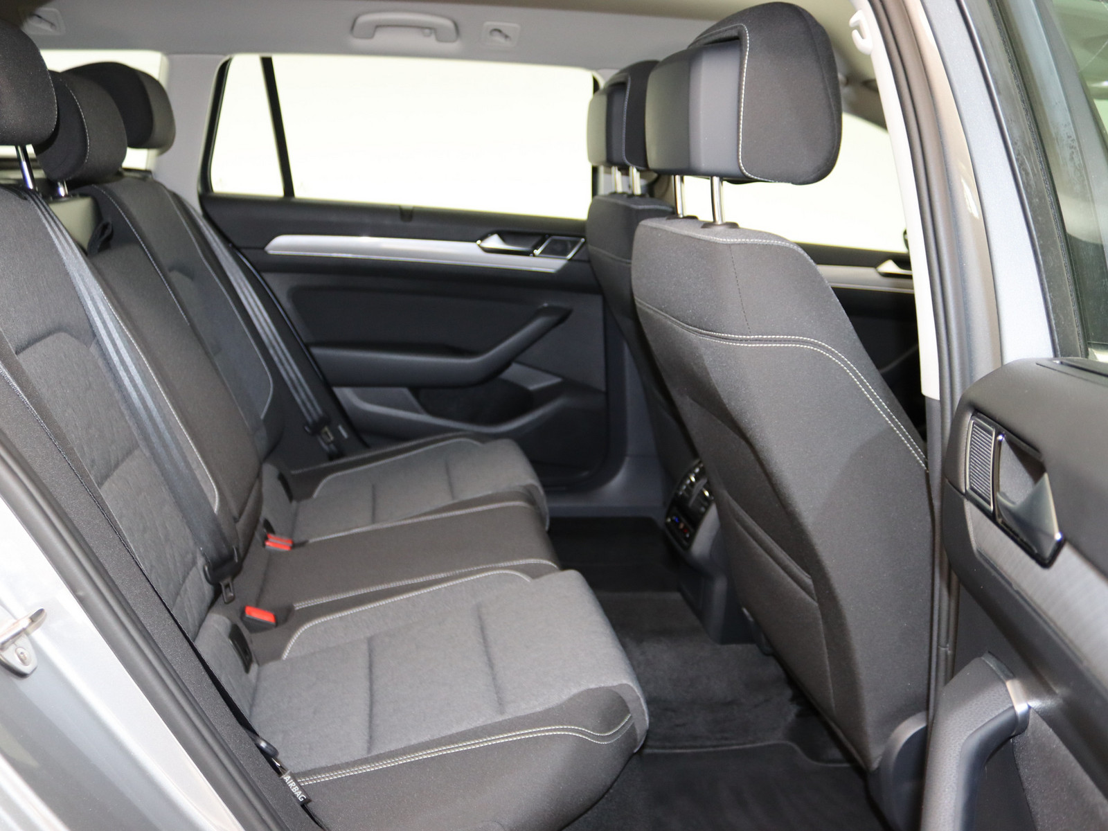 VW Passat Variant 2.0 TDI Business VW Passat Variant 2.0 TDI Business