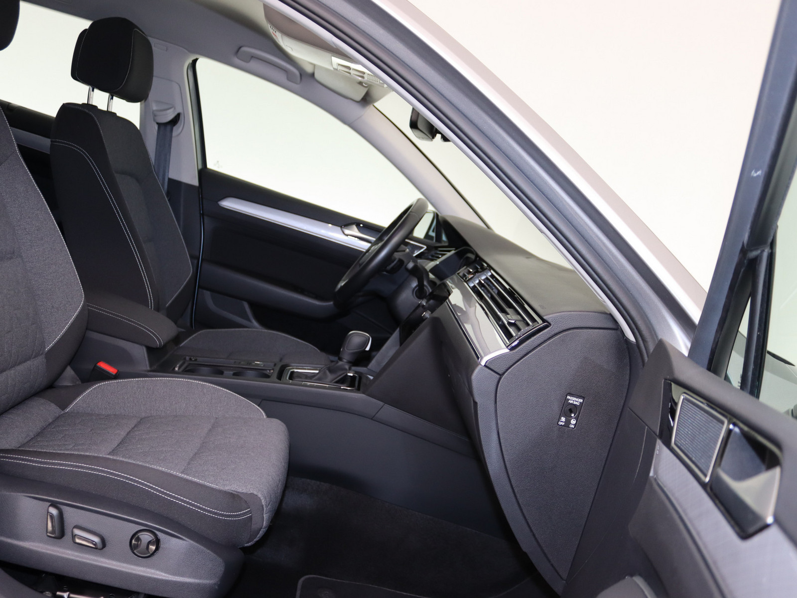 VW Passat Variant 2.0 TDI Business VW Passat Variant 2.0 TDI Business