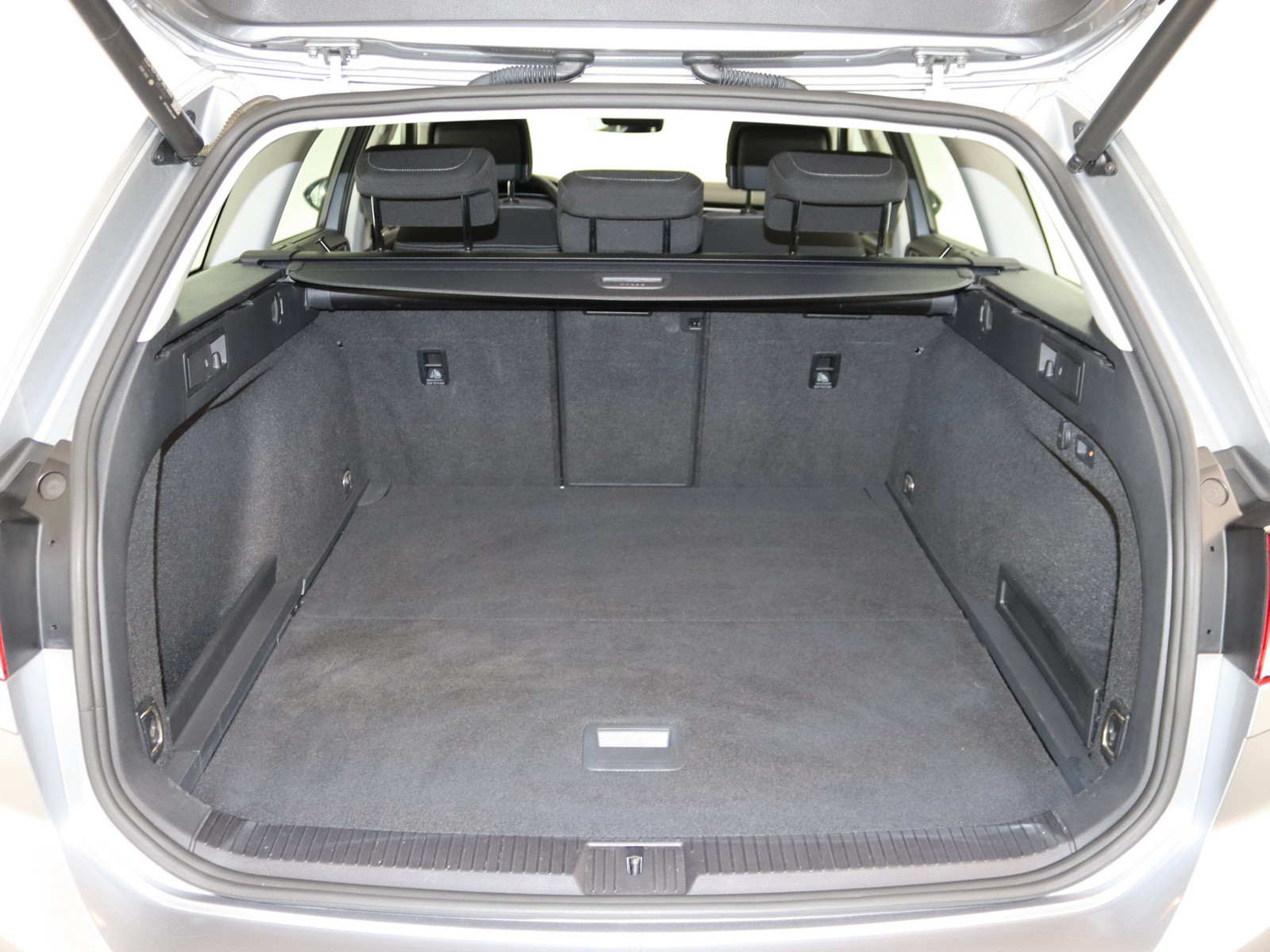 VW Passat Variant 2.0 TDI Business VW Passat Variant 2.0 TDI Business