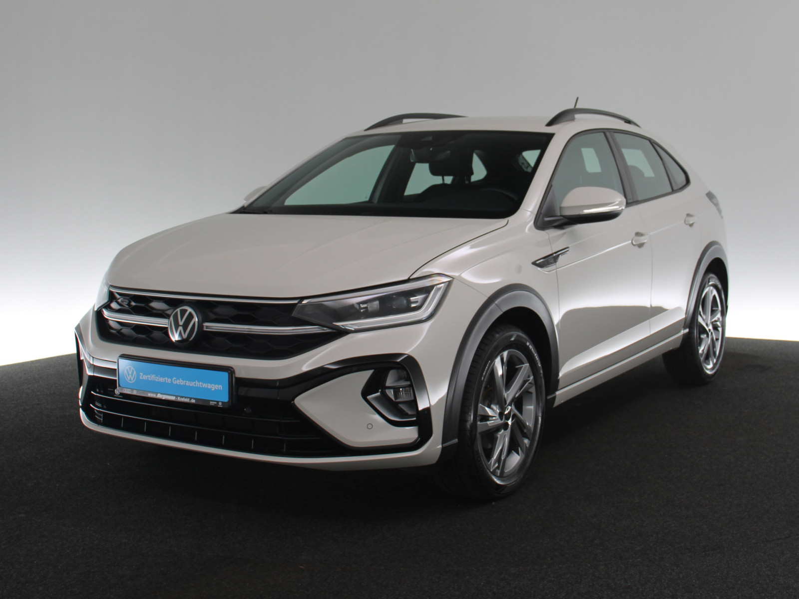 VW Taigo 1.0 TSI R-Line VW Taigo 1.0 TSI R-Line