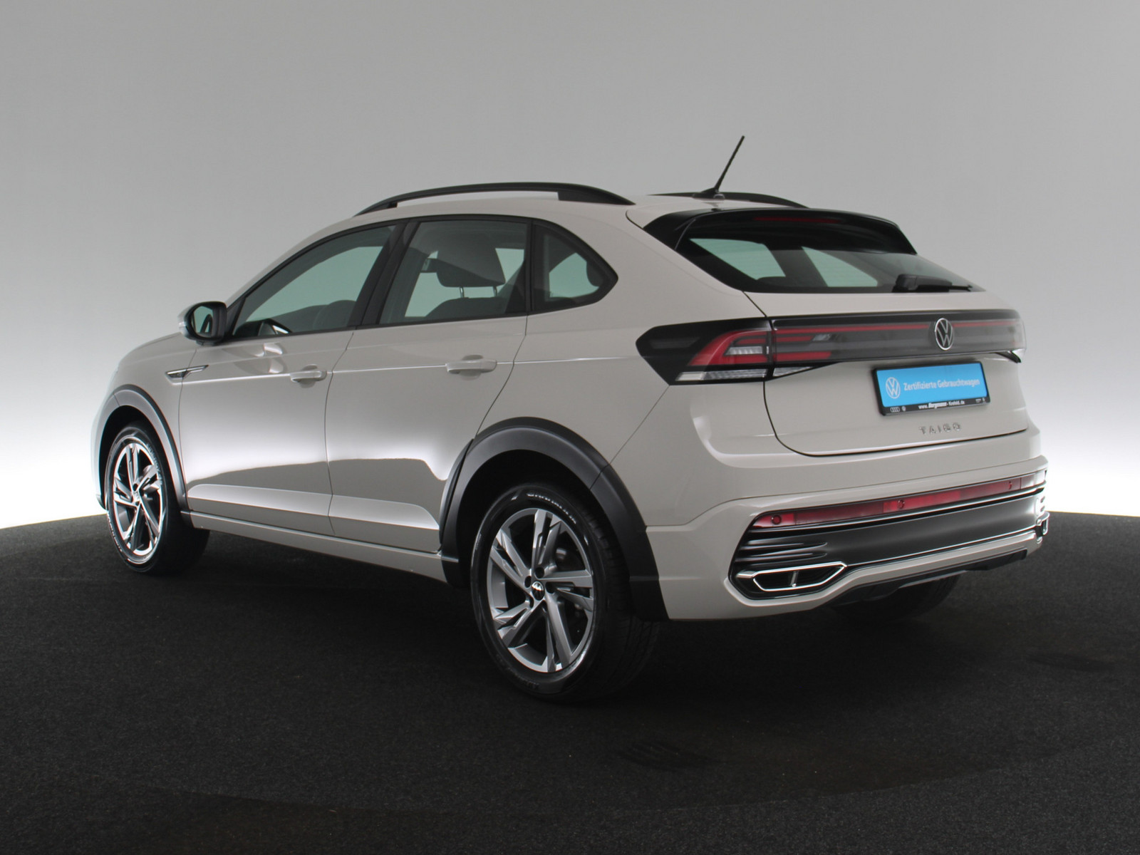 VW Taigo 1.0 TSI R-Line VW Taigo 1.0 TSI R-Line