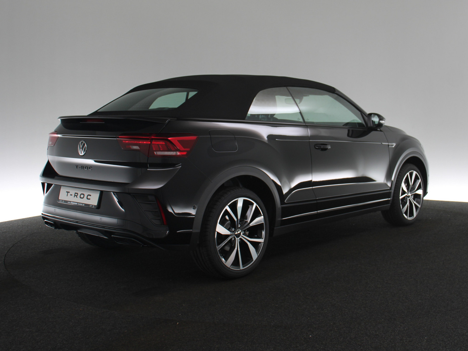 VW T-Roc Cabriolet 1.5 TSI R-Line VW T-Roc Cabriolet 1.5 TSI R-Line