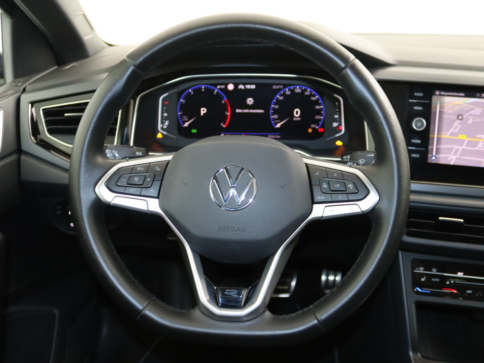VW Polo 1.0 TSI R-Line VW Polo 1.0 TSI R-Line