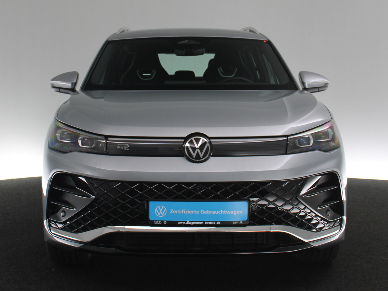 VW Tiguan 2.0 TDI R-Line VW Tiguan 2.0 TDI R-Line