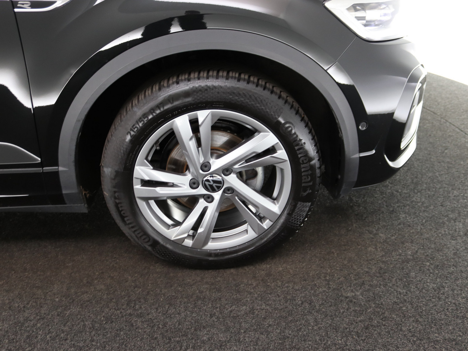 VW T-Roc 1.5 TSI R-Line VW T-Roc 1.5 TSI R-Line