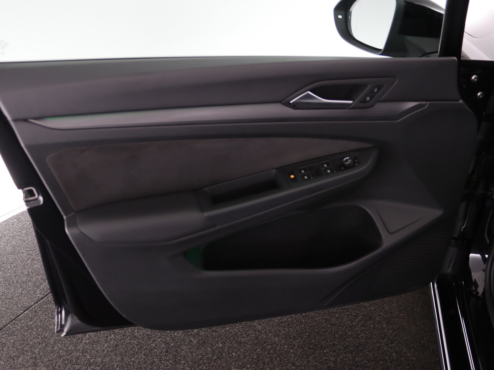 VW Golf VIII 2.0 TSI Style VW Golf VIII 2.0 TSI Style