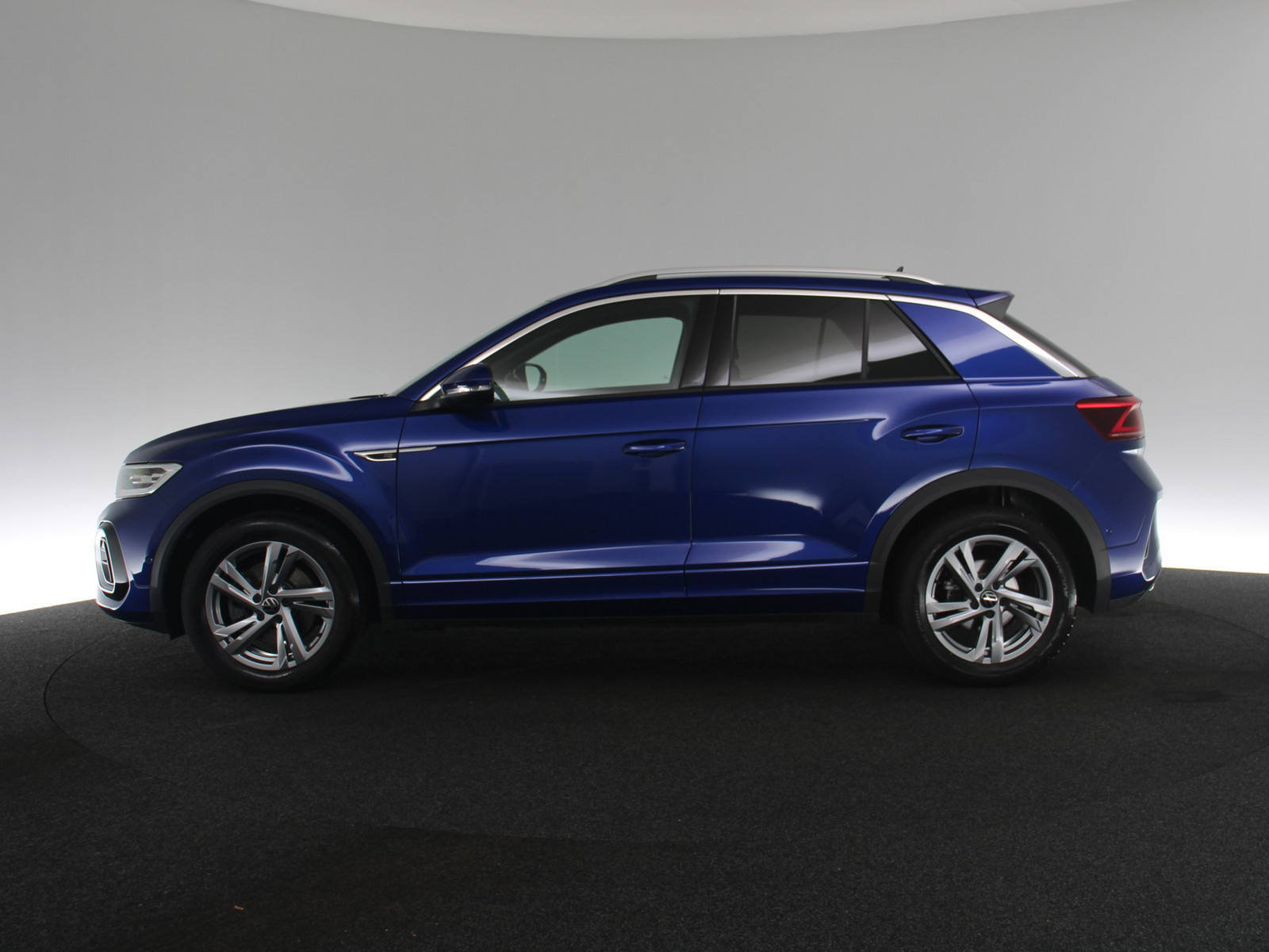 VW T-Roc 2.0 TSI R-Line 4Motion VW T-Roc 2.0 TSI R-Line 4Motion