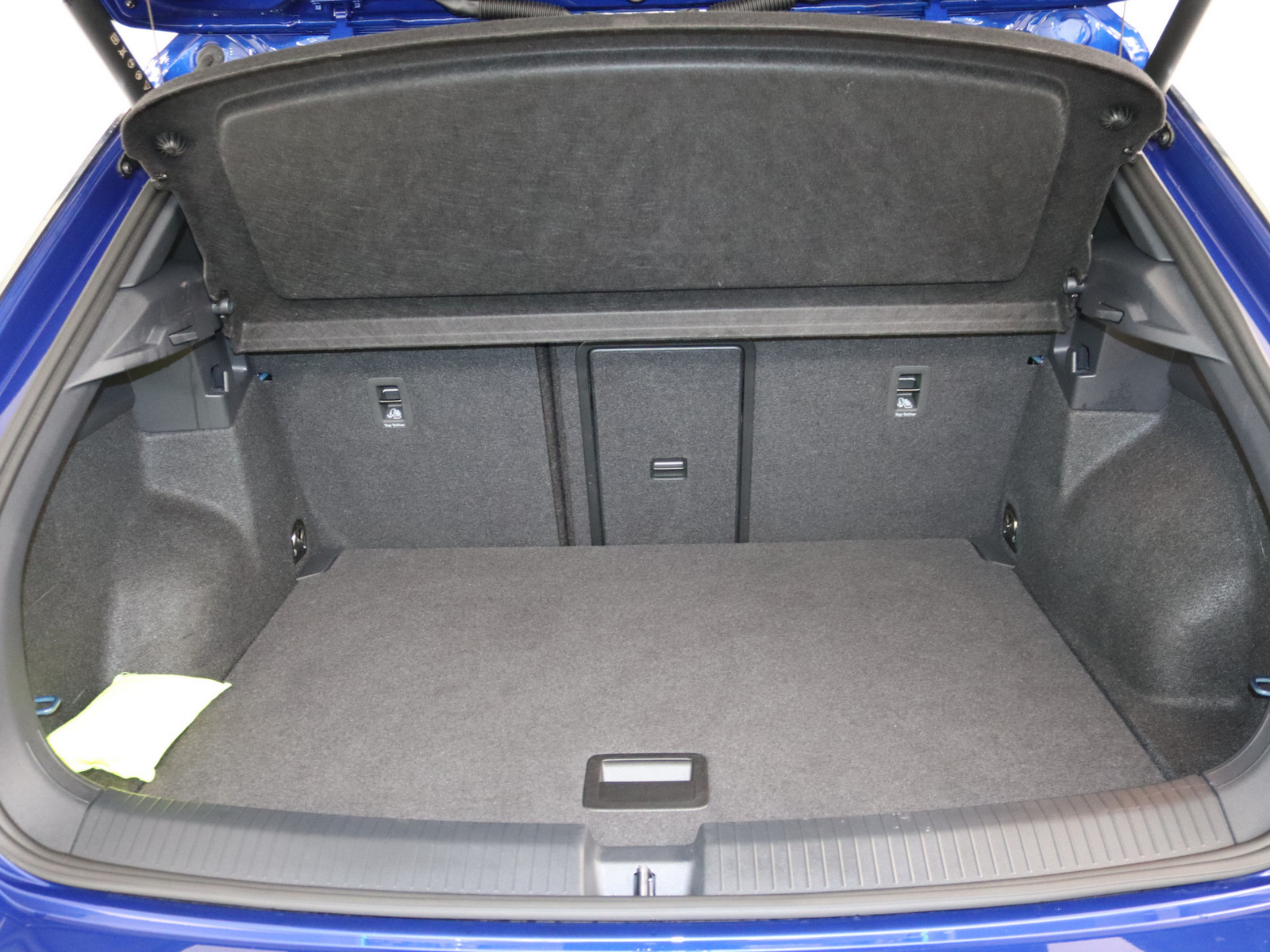 VW T-Roc 2.0 TSI R-Line 4Motion VW T-Roc 2.0 TSI R-Line 4Motion