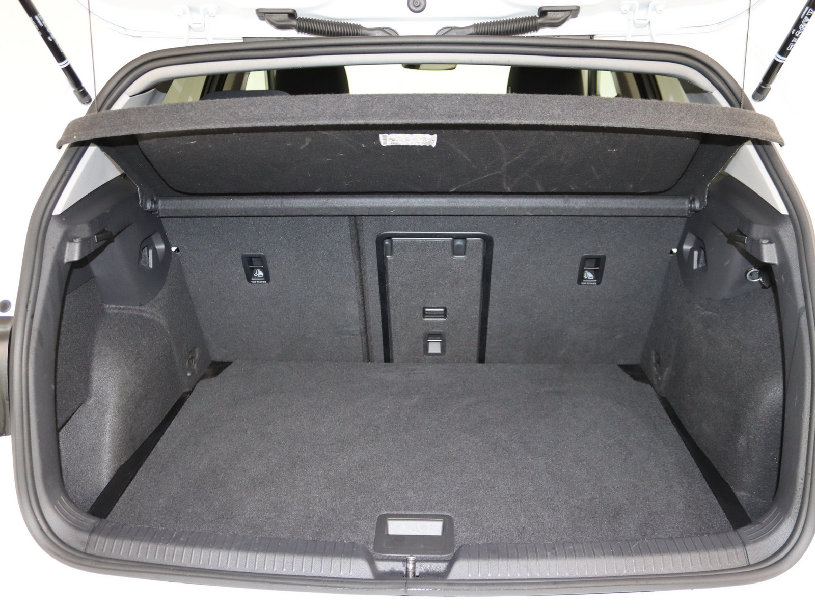 VW Golf VIII 1.0 TSI Move VW Golf VIII 1.0 TSI Move