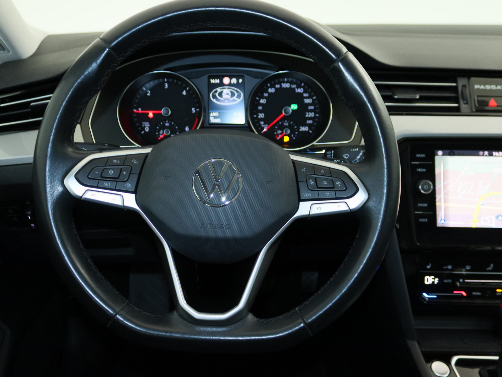 VW Passat Variant 2.0 TDI Business VW Passat Variant 2.0 TDI Business