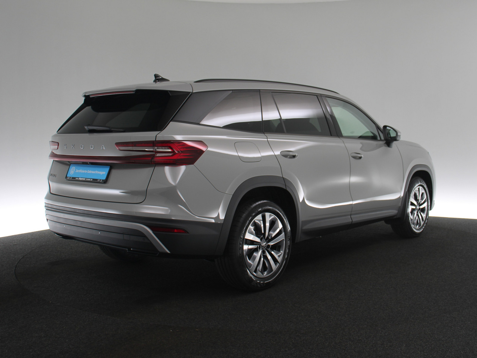 SKODA Kodiaq 1.5 TSI mHEV Selection SKODA Kodiaq 1.5 TSI mHEV Selection