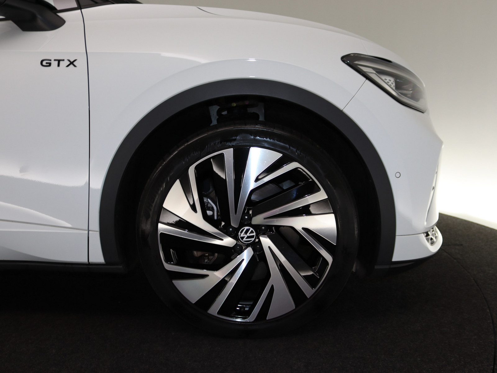 VW ID.5 GTX mit Infotainment-Paket 4Motion VW ID.5 GTX mit Infotainment-Paket 4Motion