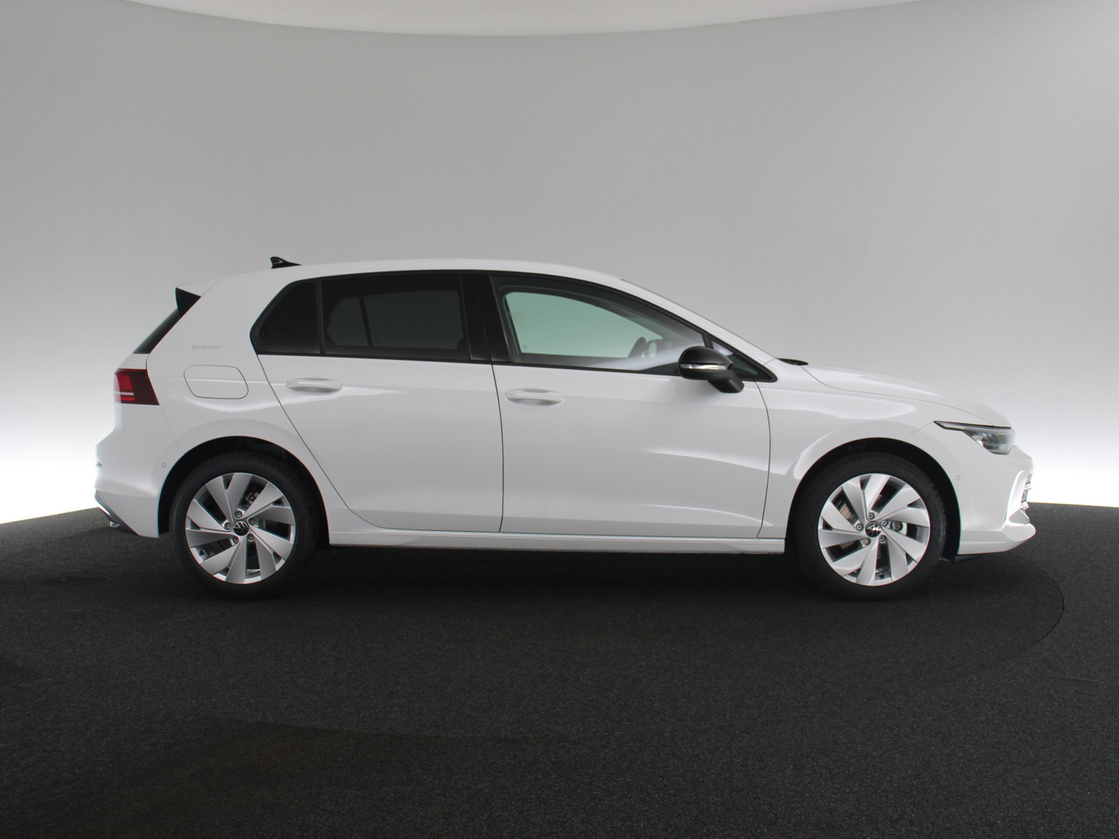 VW Golf VIII 1.5 eTSI Energy VW Golf VIII 1.5 eTSI Energy