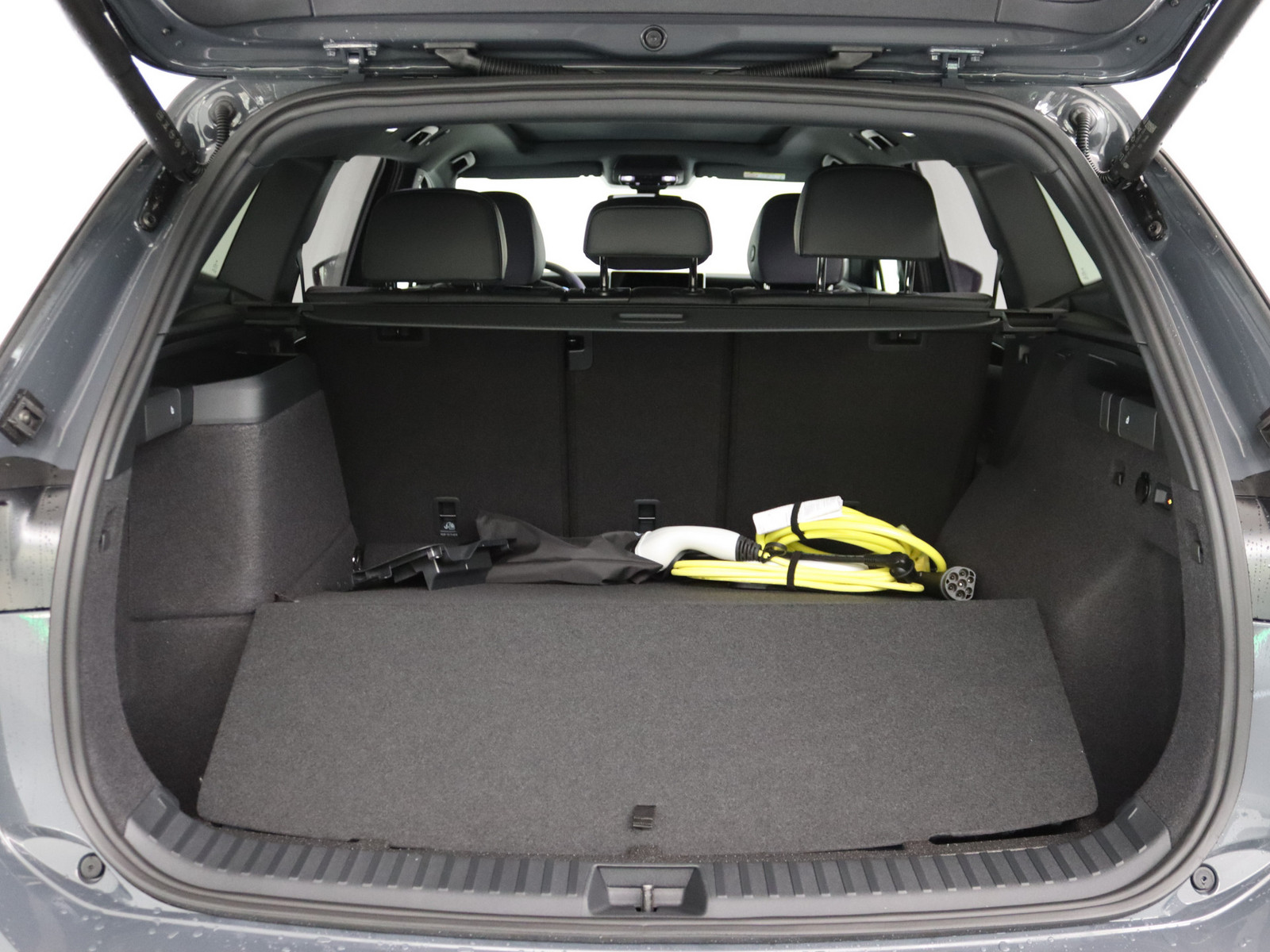 VW Tayron 1.5 TSI eHybrid Elegance VW Tayron 1.5 TSI eHybrid Elegance