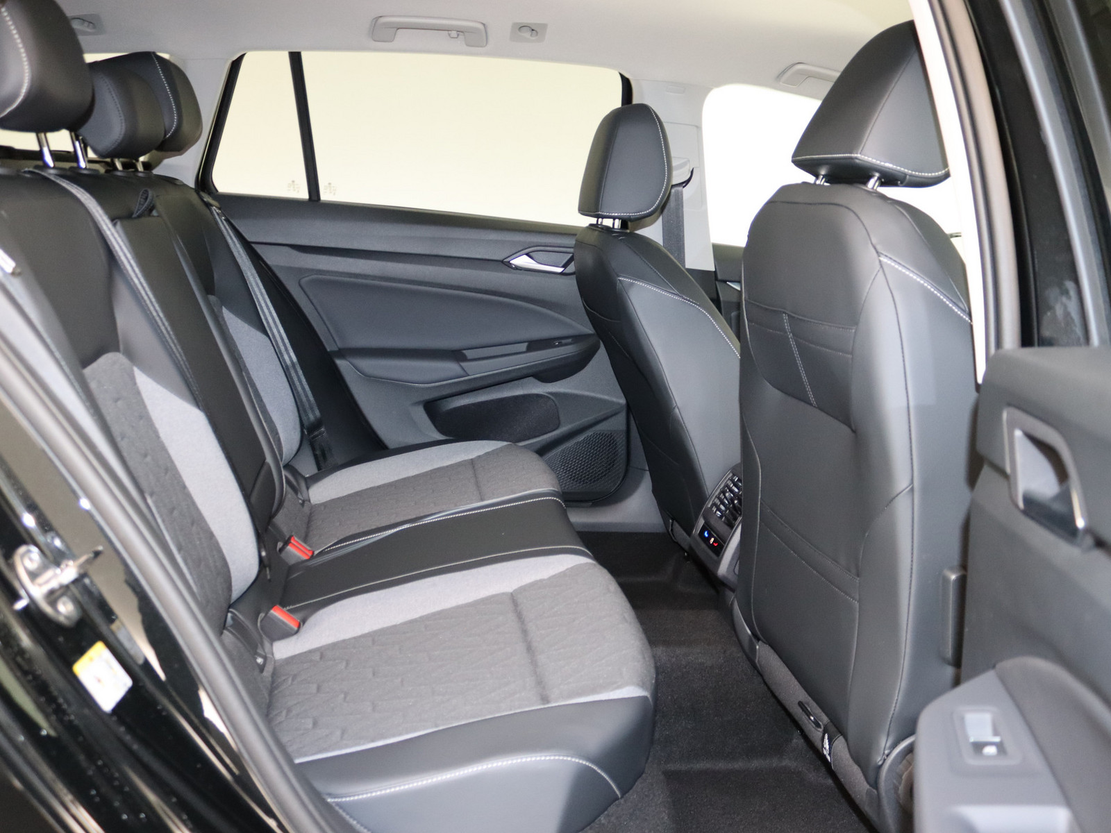 VW Golf VIII 2.0 TDI Energy VW Golf VIII 2.0 TDI Energy