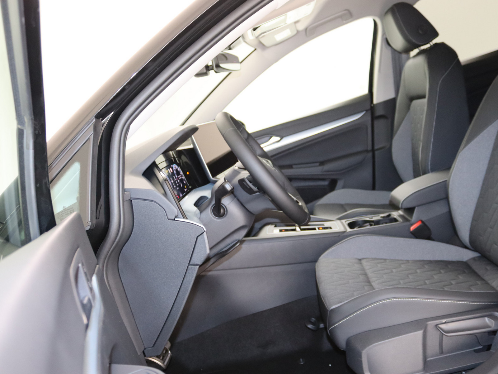 VW Golf VIII 2.0 TDI Energy VW Golf VIII 2.0 TDI Energy