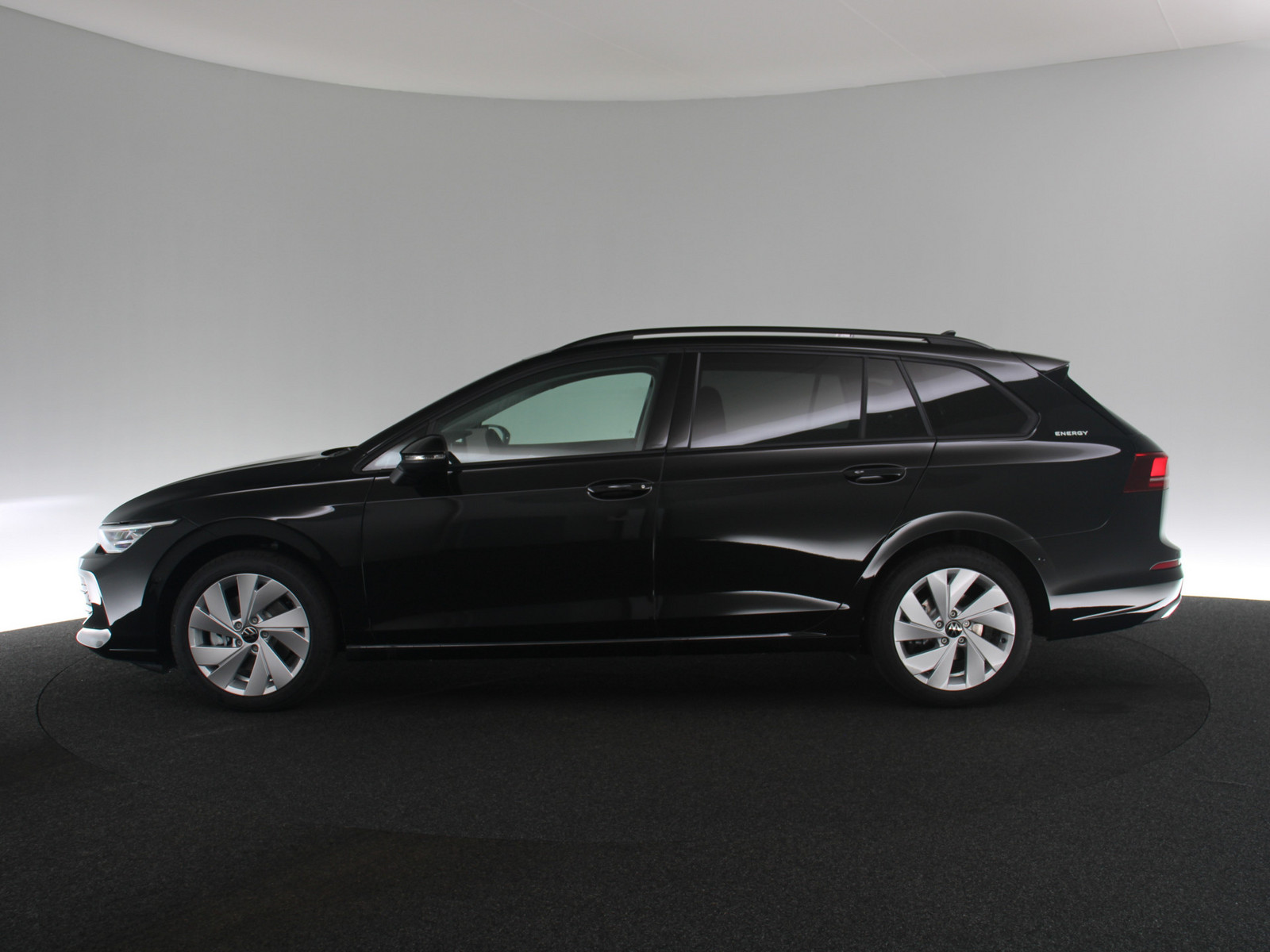 VW Golf VIII 2.0 TDI Energy VW Golf VIII 2.0 TDI Energy