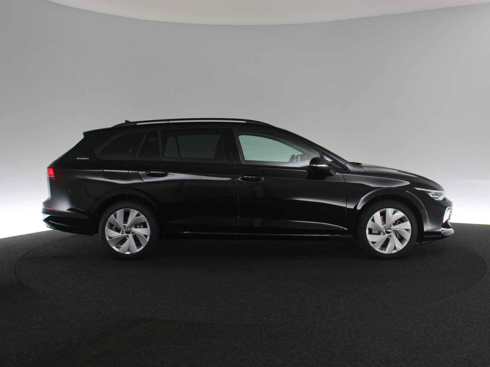 VW Golf VIII 2.0 TDI Energy VW Golf VIII 2.0 TDI Energy