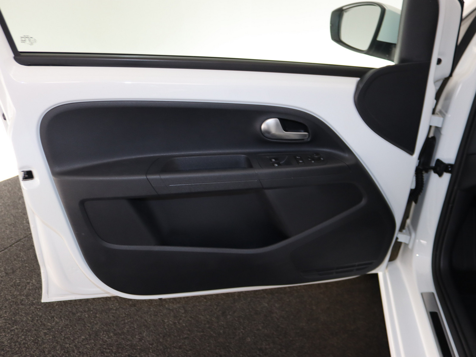 VW up! 1.0 Active VW up! 1.0 Active