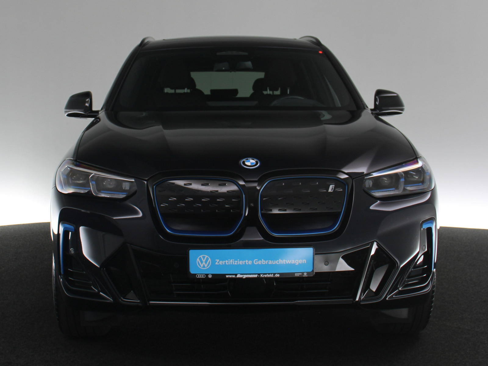 BMW iX3 Impressive BMW iX3 Impressive