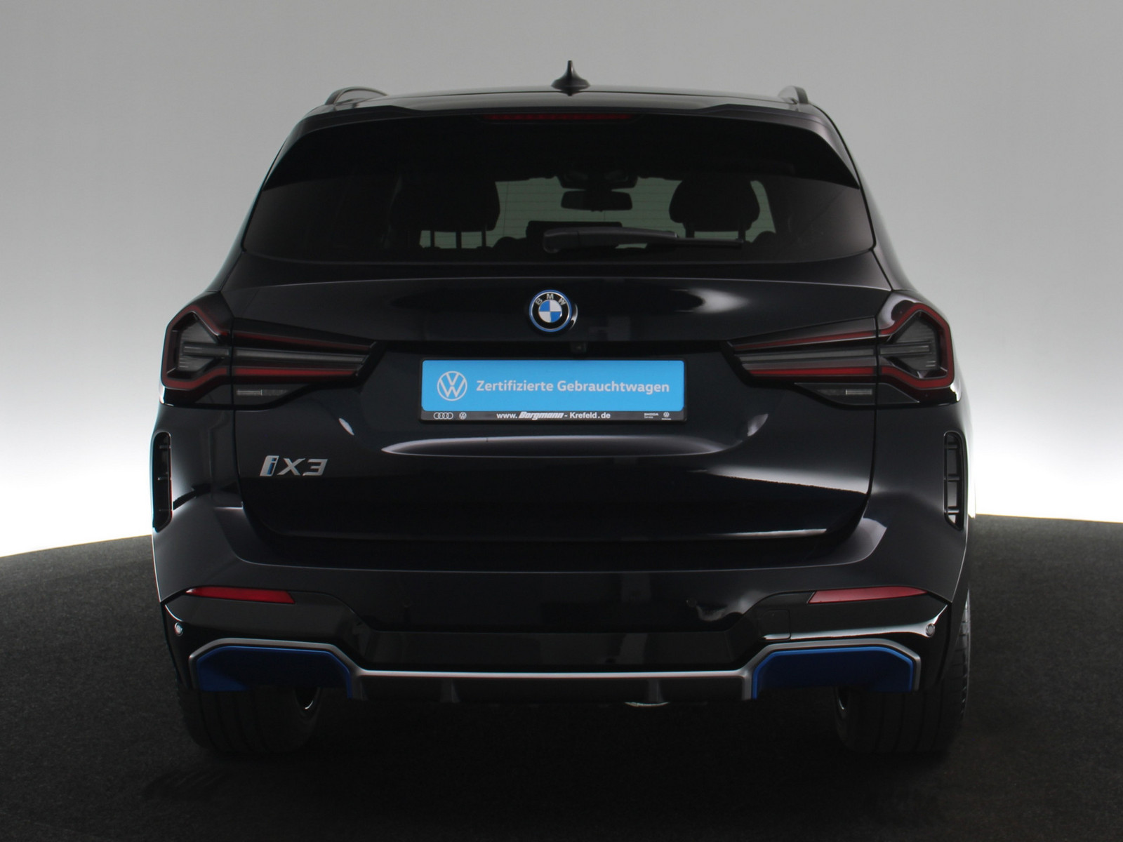 BMW iX3 Impressive BMW iX3 Impressive