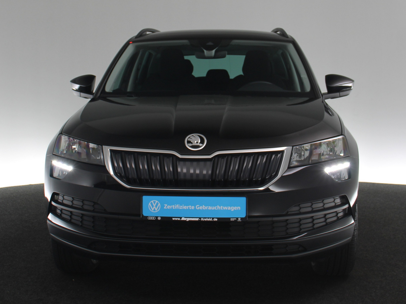 SKODA Karoq 1.0 TSI Ambition SKODA Karoq 1.0 TSI Ambition