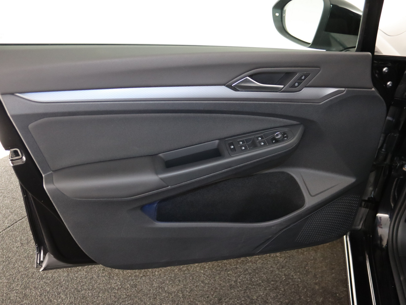 VW Golf VIII 1.5 TSI Active VW Golf VIII 1.5 TSI Active