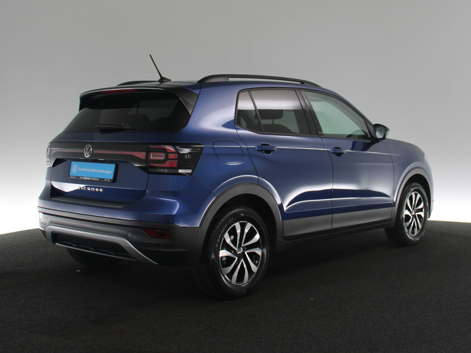 VW T-Cross 1.0 TSI Active VW T-Cross 1.0 TSI Active