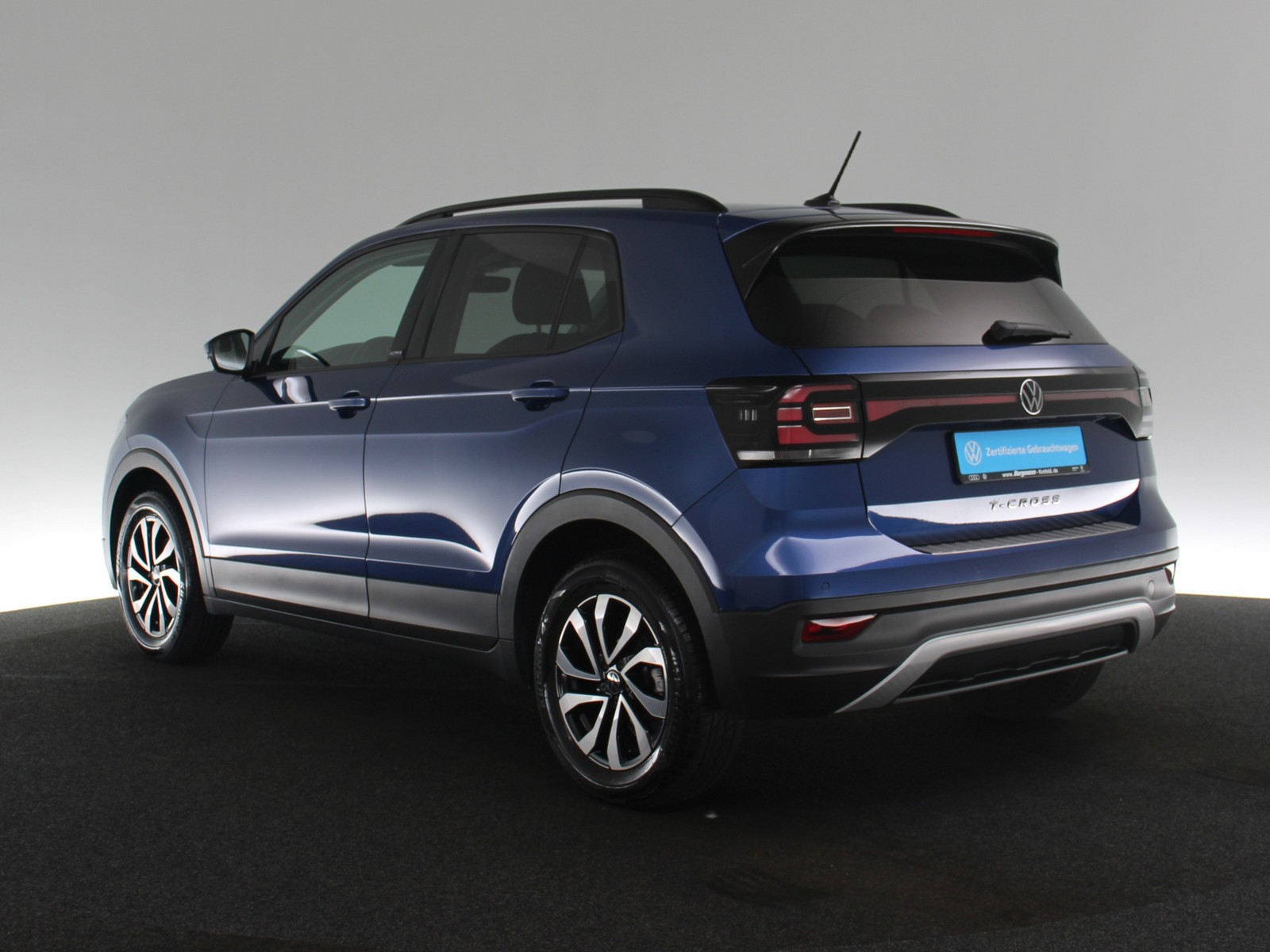 VW T-Cross 1.0 TSI Active VW T-Cross 1.0 TSI Active