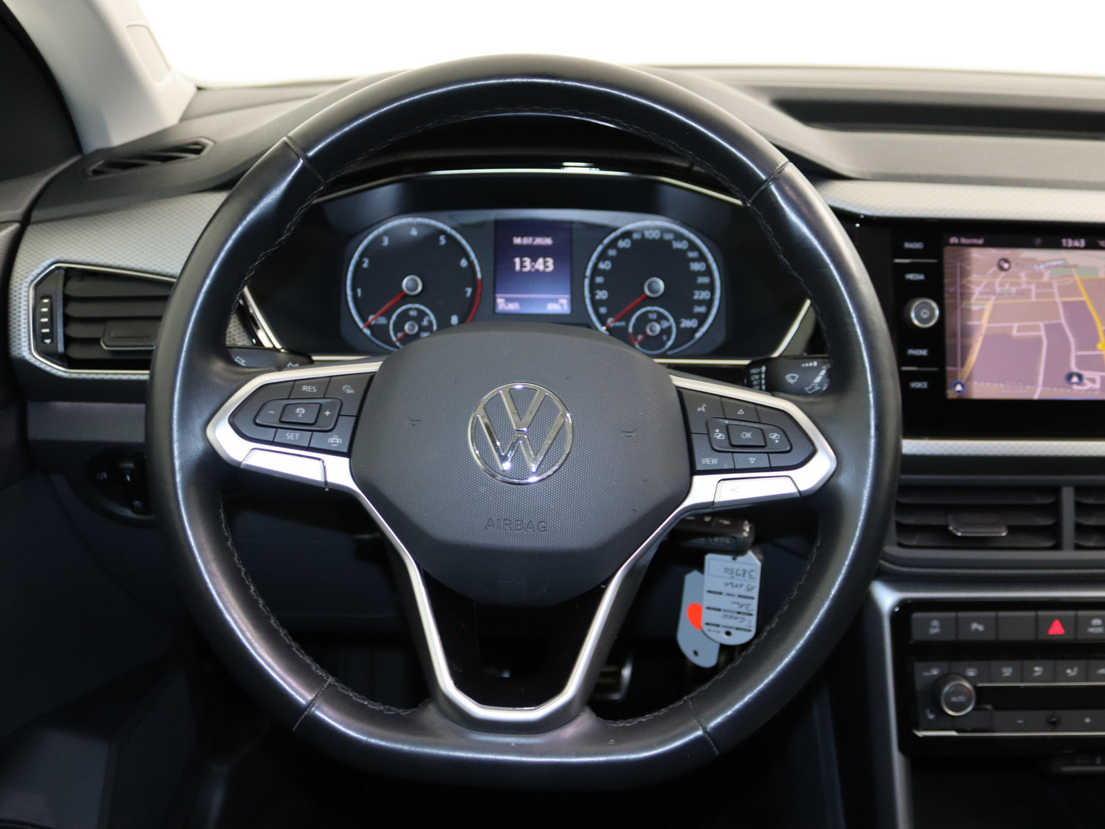 VW T-Cross 1.0 TSI Active VW T-Cross 1.0 TSI Active
