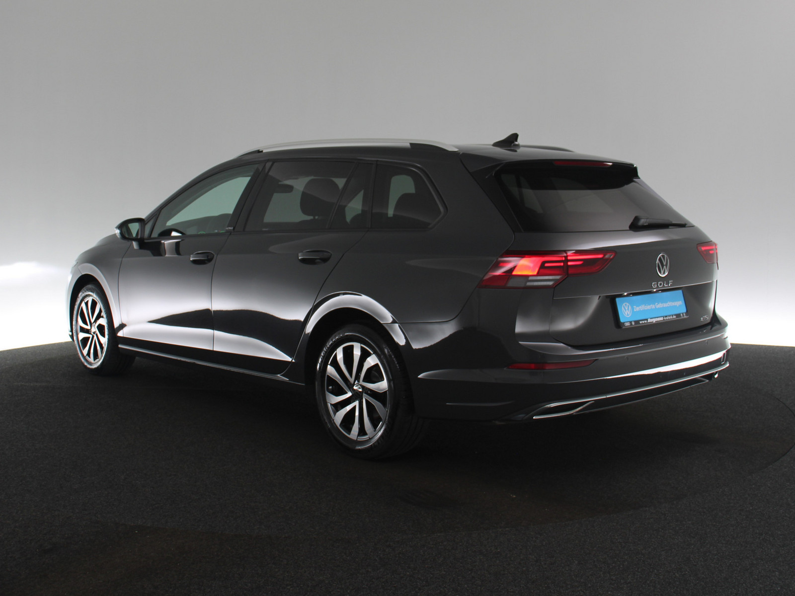 VW Golf VIII 1.5 eTSI Active VW Golf VIII 1.5 eTSI Active