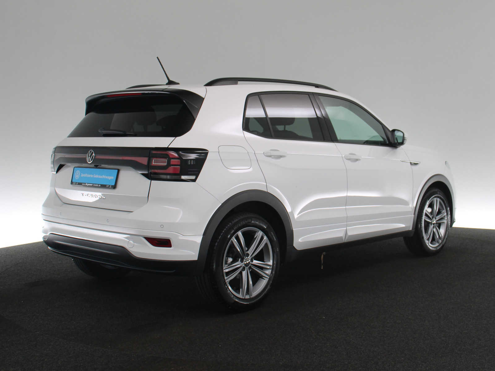 VW T-Cross 1.0 TSI R-Line VW T-Cross 1.0 TSI R-Line