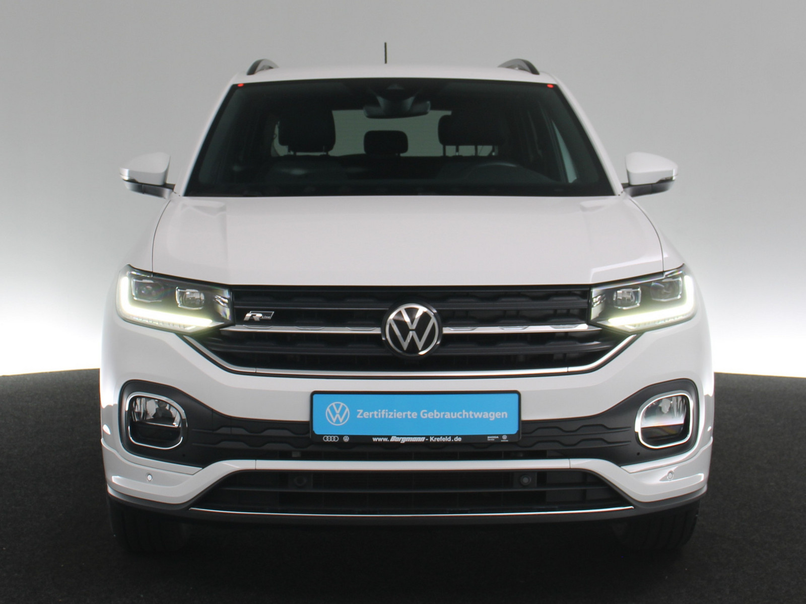 VW T-Cross 1.0 TSI R-Line VW T-Cross 1.0 TSI R-Line