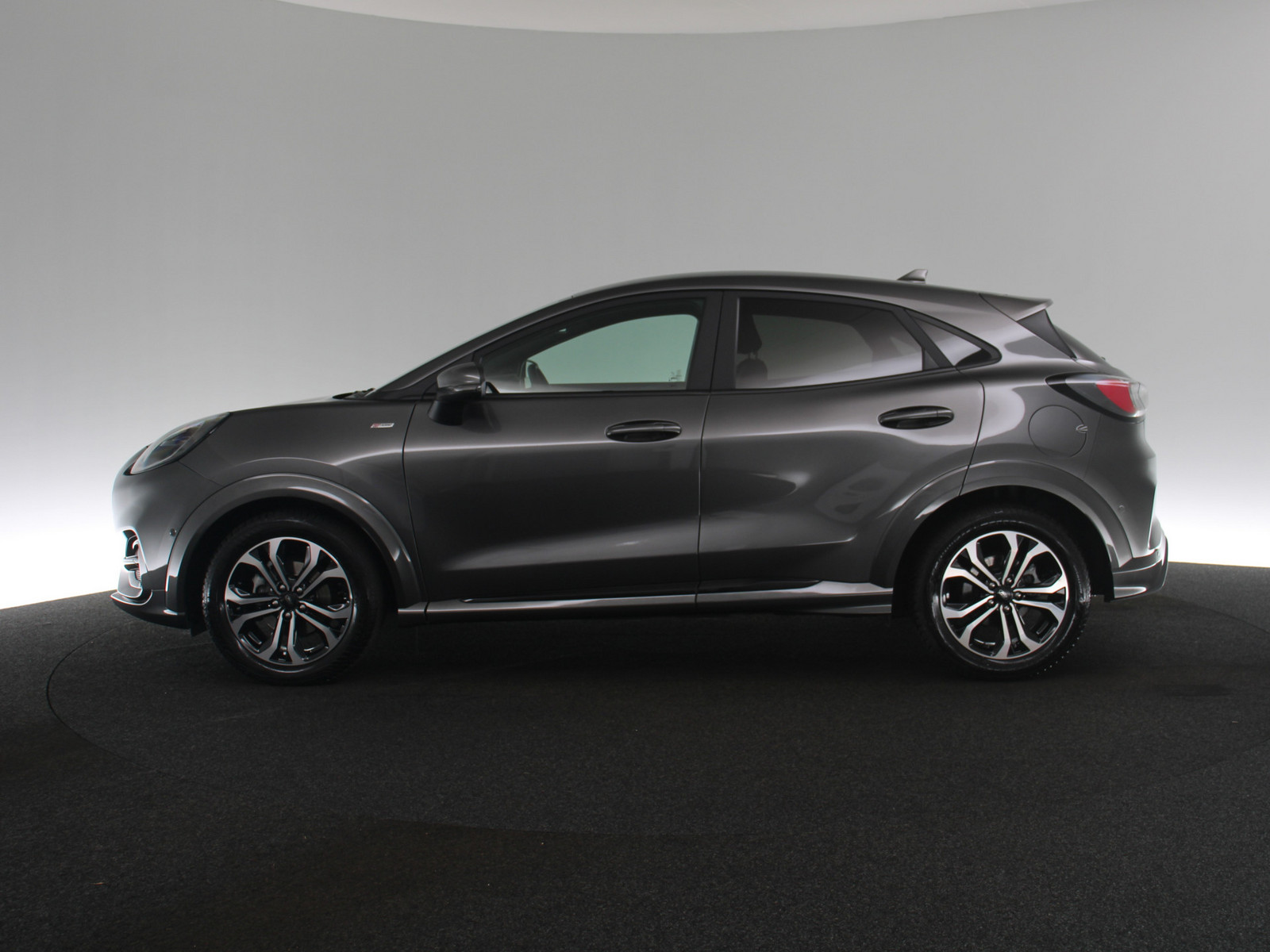 FORD Puma 1.0 ST-Line X FORD Puma 1.0 ST-Line X
