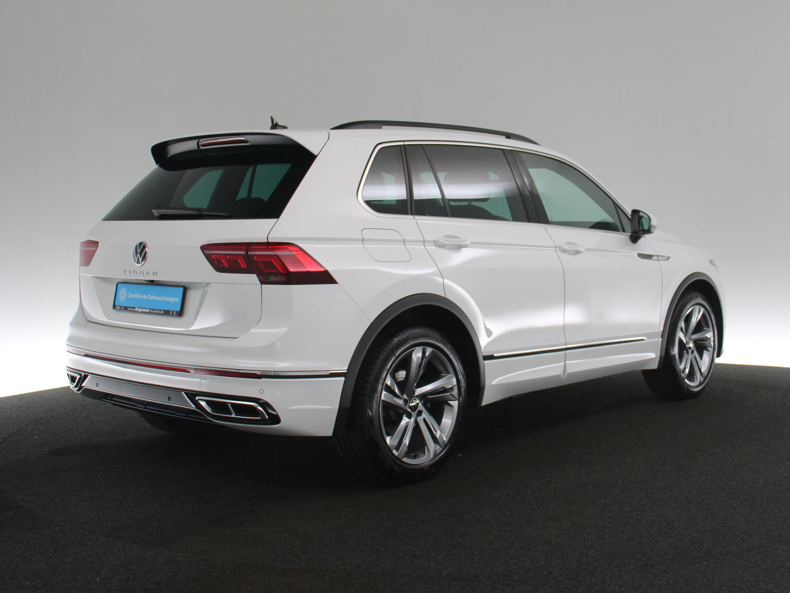 VW Tiguan 1.5 TSI R-Line VW Tiguan 1.5 TSI R-Line
