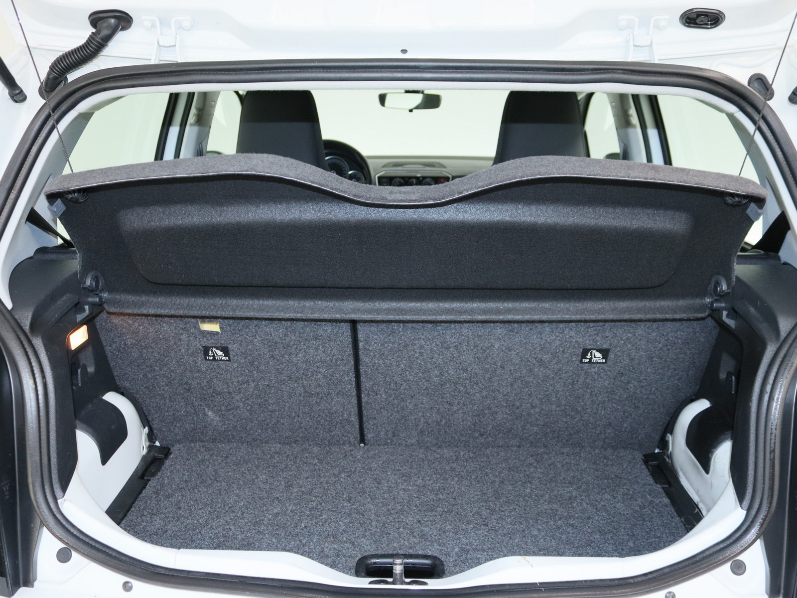 VW up! 1.0 VW up! 1.0