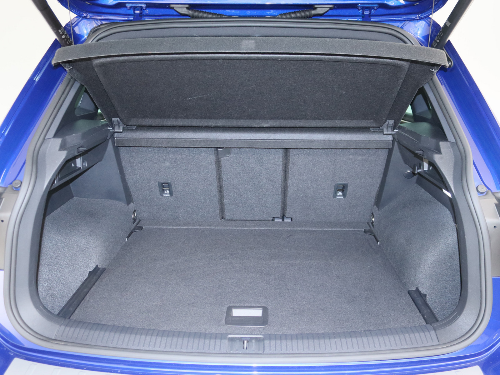 VW Tiguan 2.0 TDI R-Line VW Tiguan 2.0 TDI R-Line