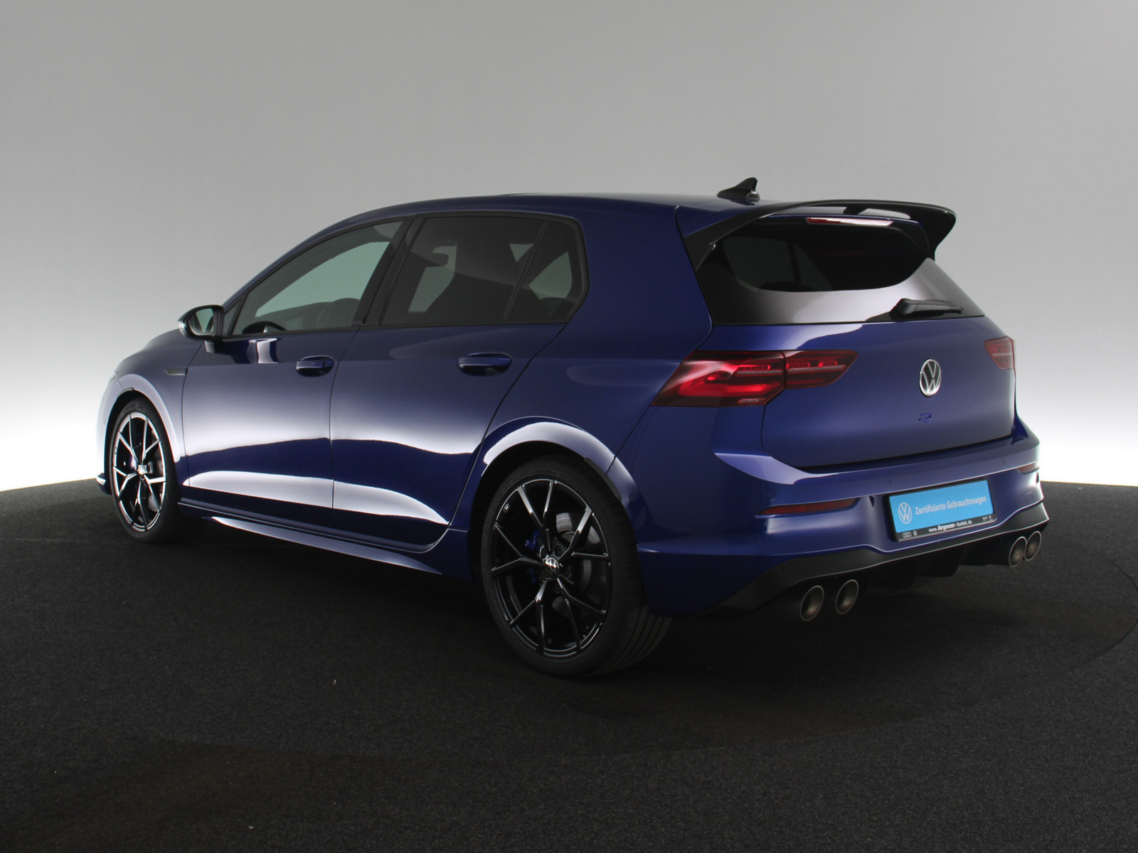 VW Golf VIII R Performance 20 Years VW Golf VIII R Performance 20 Years