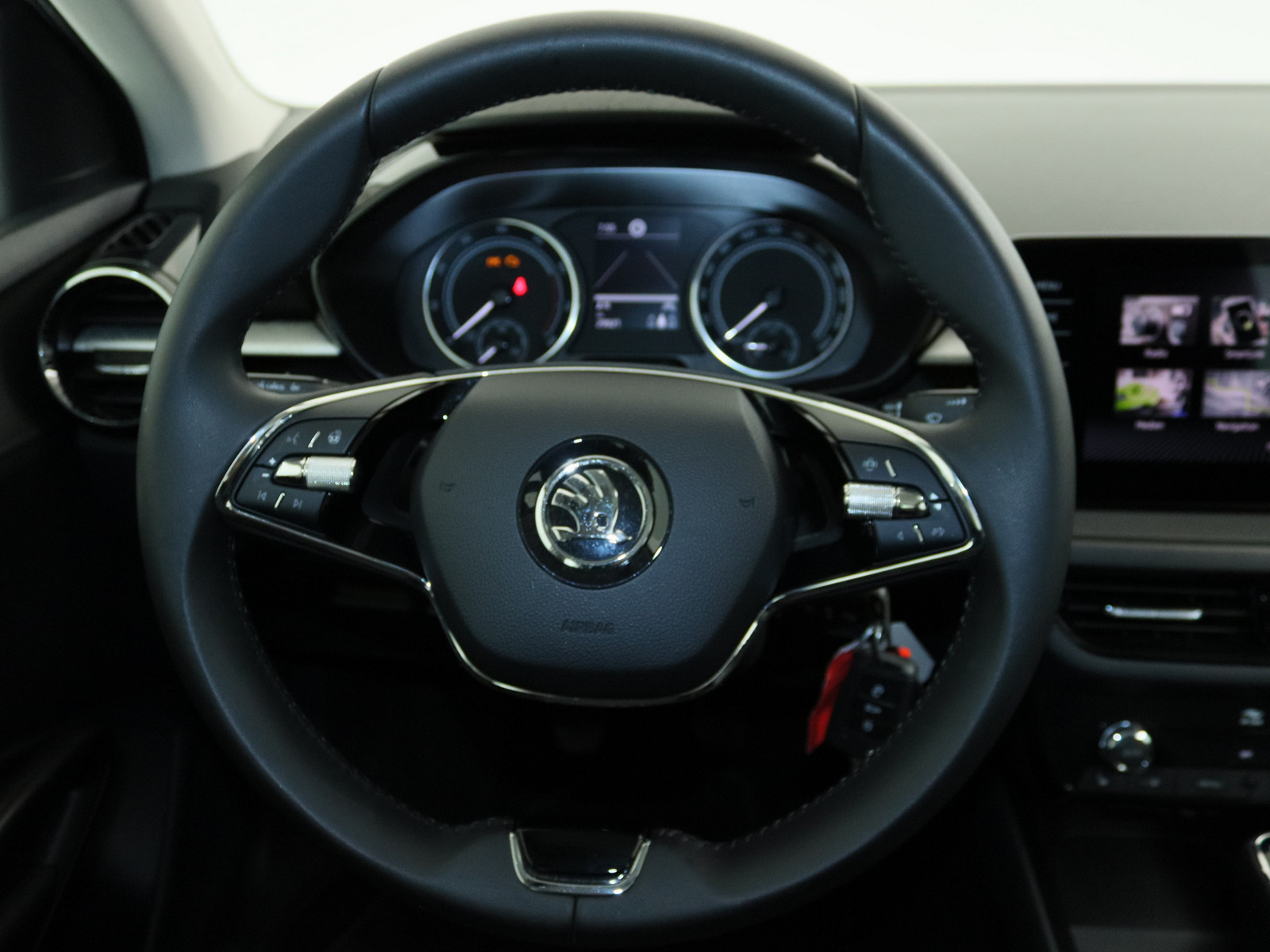 SKODA Fabia 1.0 MPI Selection SKODA Fabia 1.0 MPI Selection