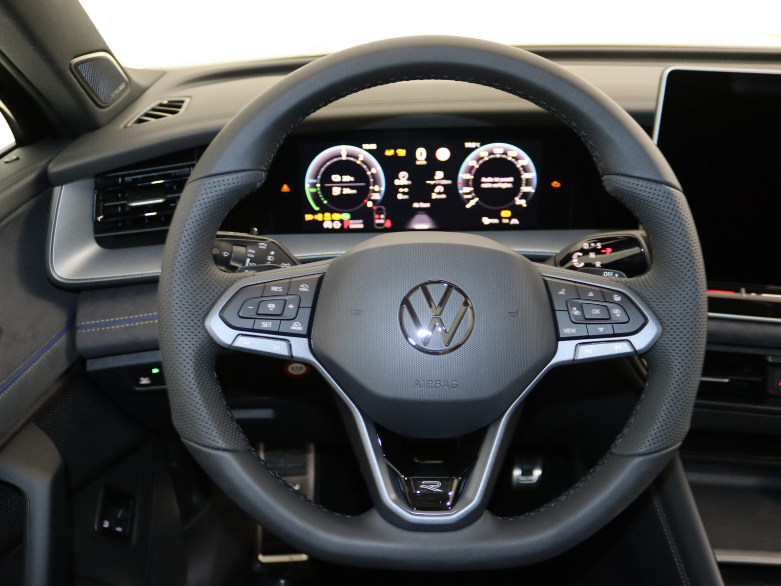 VW Tayron 1.5 TSI eHybrid R-Line VW Tayron 1.5 TSI eHybrid R-Line