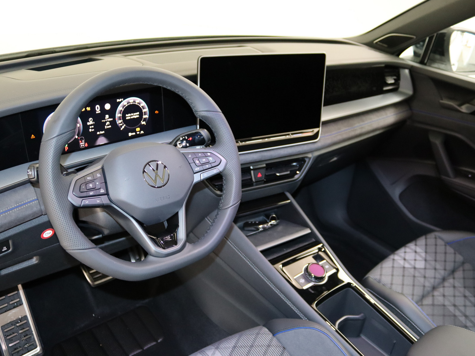 VW Tayron 2.0 TDI R-Line VW Tayron 2.0 TDI R-Line