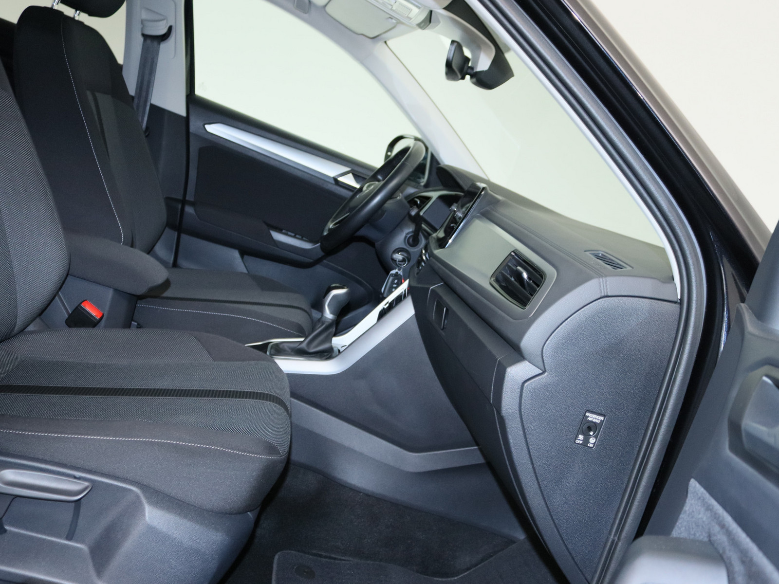 VW T-Roc 1.0 TSI Life VW T-Roc 1.0 TSI Life