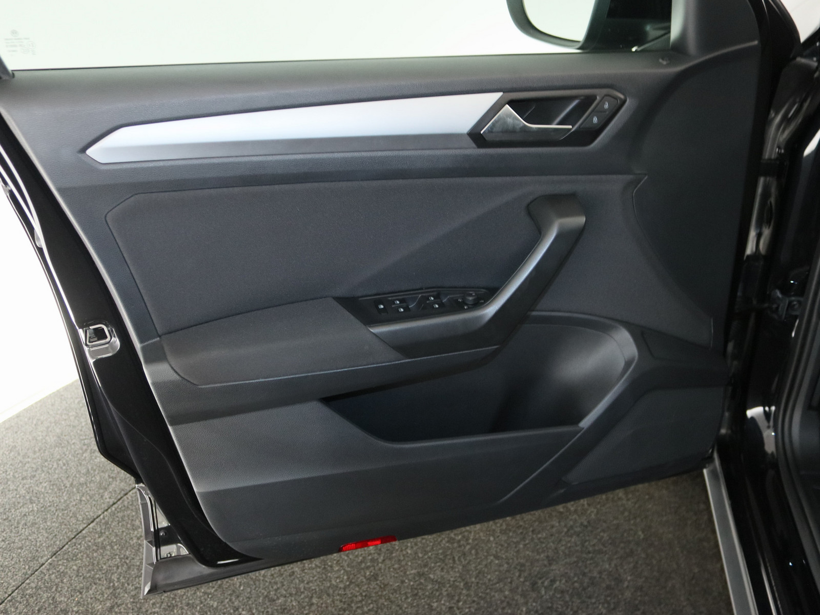 VW T-Roc 1.0 TSI Life VW T-Roc 1.0 TSI Life